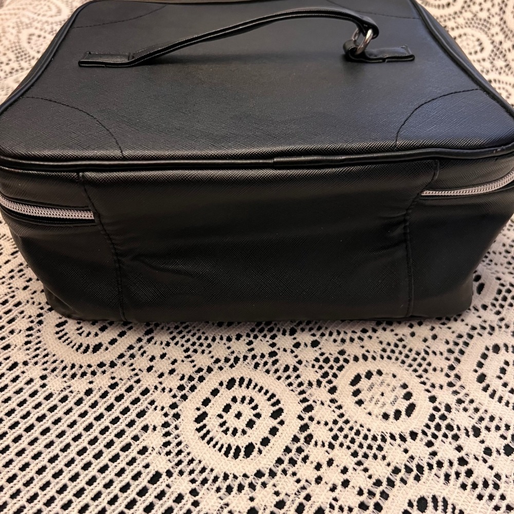 Lancome Black Zippered Cosmetic Makeup Travel Case | Eiffel Tower - Picture 4 of 10